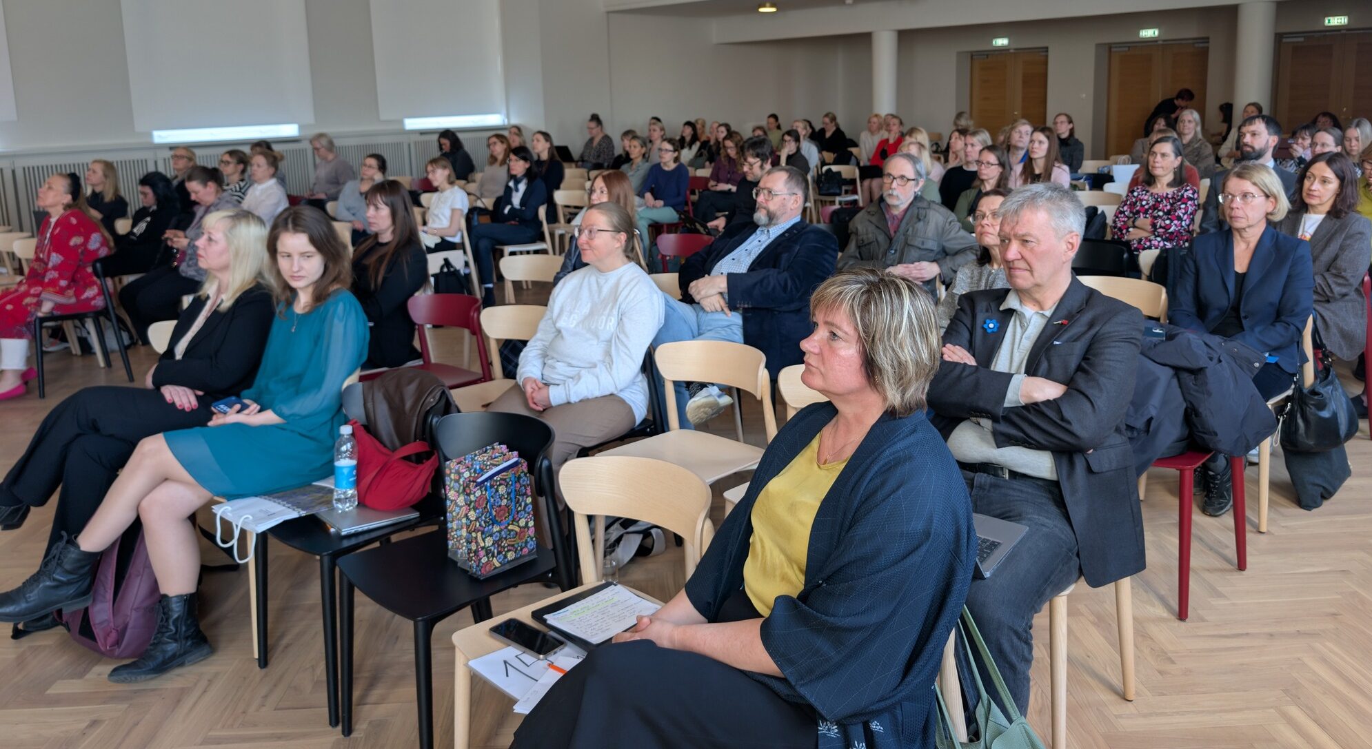 29. aprillil 2026 kogunesid keeletoimetajad ja -huvilised Tallinnas, et saada uusi teadmisi tehisarust.
The post Keeletoimetajate liidu 27. toimetajaseminar teh